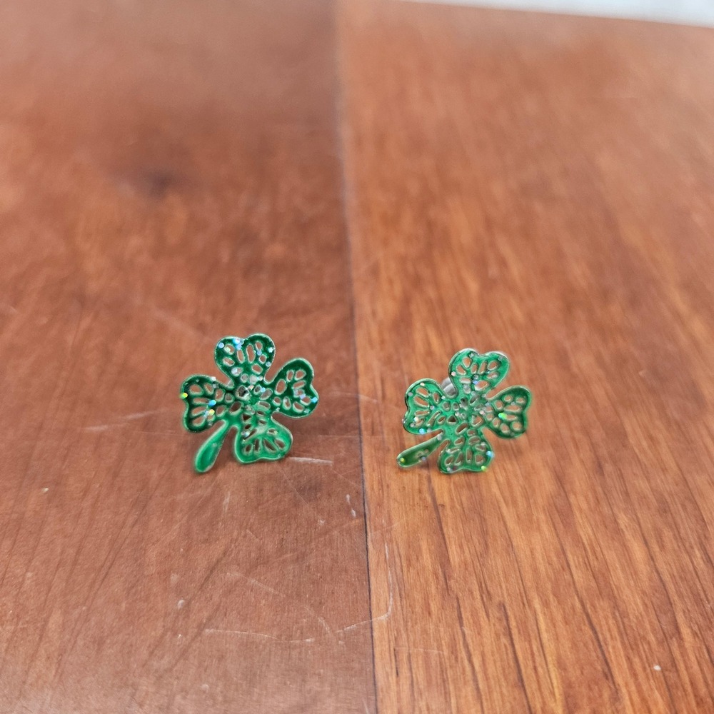 St.‎ Patrick's Day Clover Earrings Green Irish Shamrock Lucky Stud Earrings